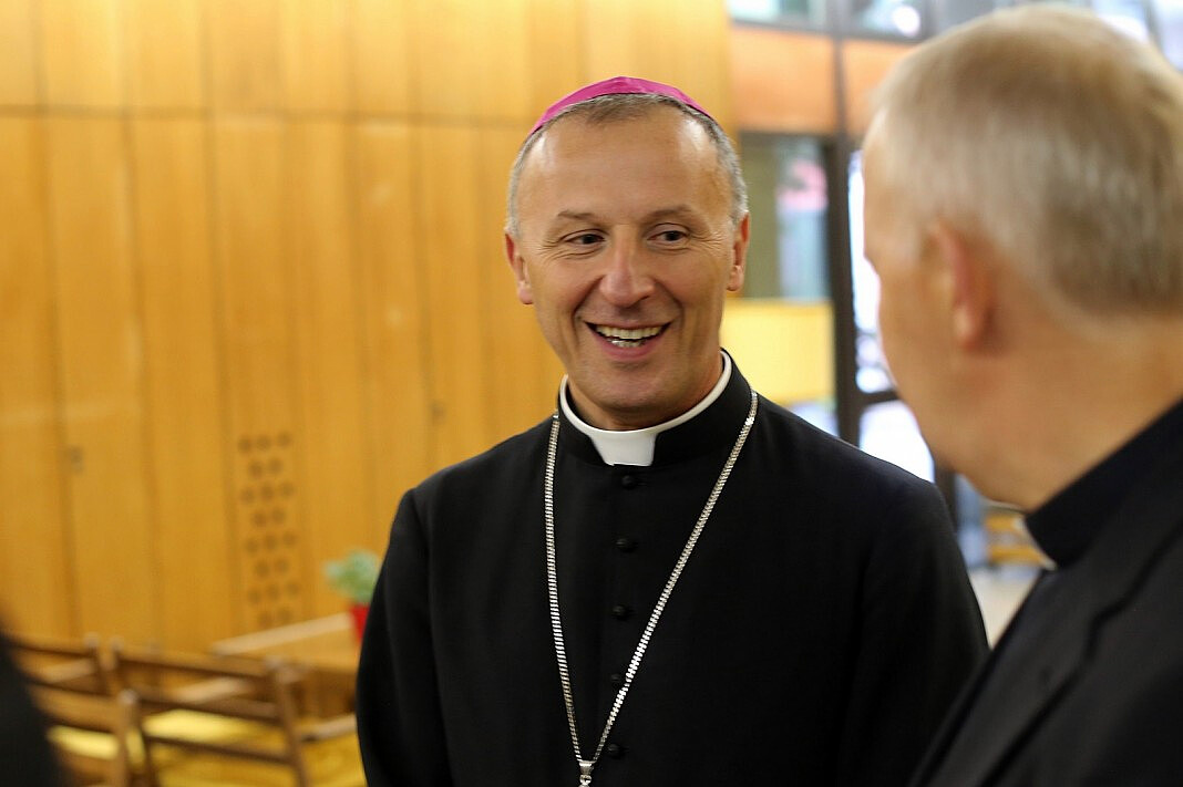 w-pi-tek-bp-marek-solarczyk-kanonicznie-obejmie-diecezj