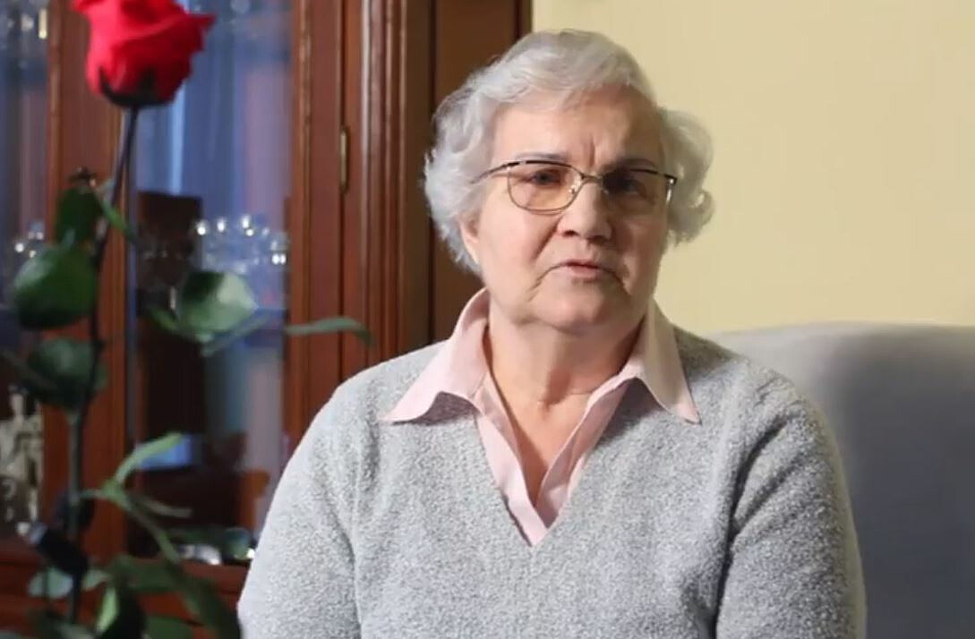 Lidia Maksymowicz, ocalała z Auschwitz, otrzymała w sobotę koszulkę